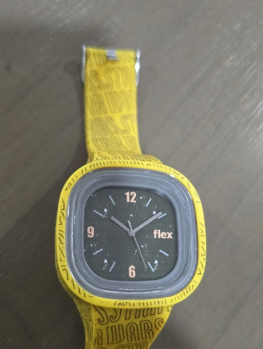 Flex Yellow Silicone Smartwatch with Printed Band and Analog Face